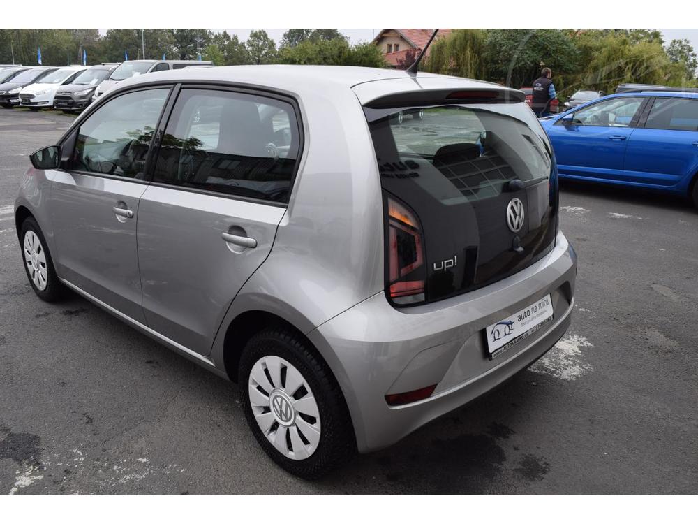 Volkswagen Up 1.0 MPI 55kw AUTOMAT 5 DVE.