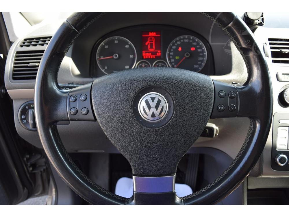 Volkswagen Touran 2.0TDI 103kw DSG COMFORTLINE