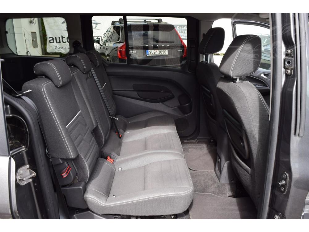 Ford Tourneo Connect 1.5TDCi 88kw TITANIUM 7M PANO