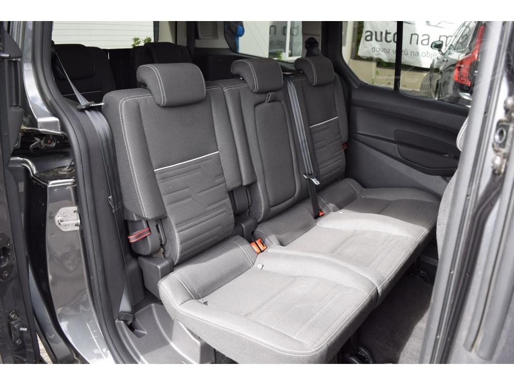 Ford Tourneo Connect 1.5TDCi 88kw TITANIUM 7M PANO