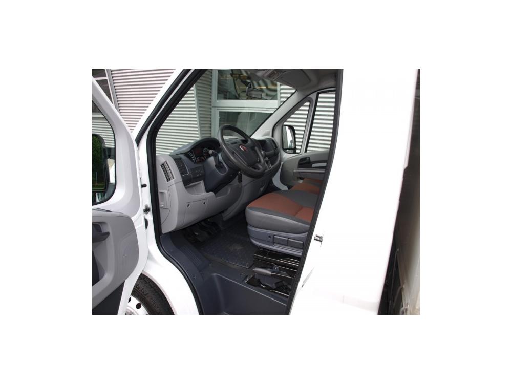 Fiat Ducato 35L plachta 3.0 JTDM 160k Klima