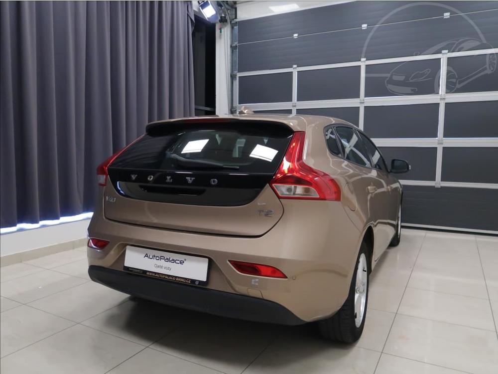 Volvo V40 2,0 T2 Drive-E  Kinetic