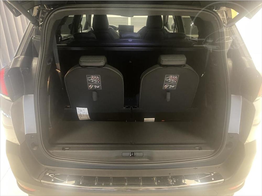 Peugeot 5008 ALLURE PACK 130k EAT8