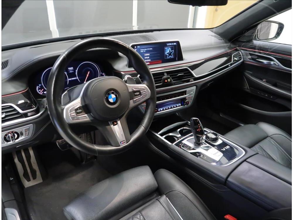 BMW 7 M760Li xDrive V12 610PS   6,6