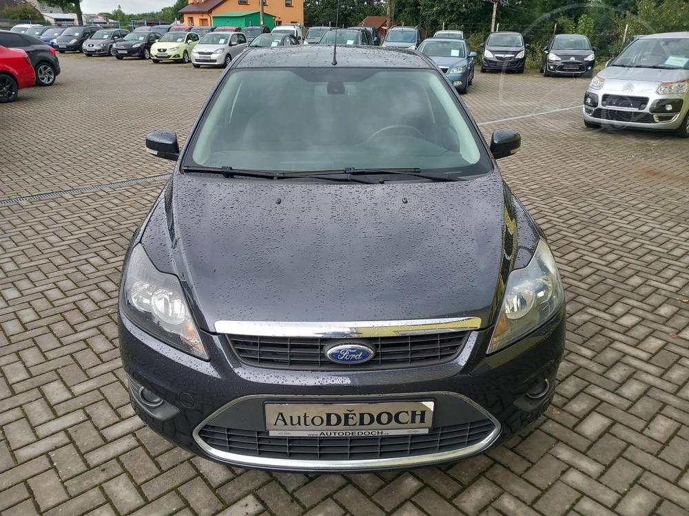 Ford Focus 1,6 16v SERVISKA  BEZ KOROZE !