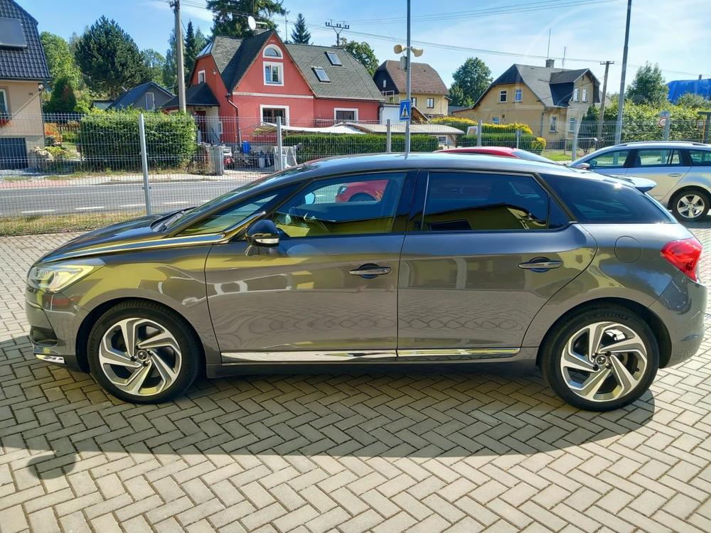 Citron DS5 2,0HDi  AUTOMAT  pouze 88t.KM!