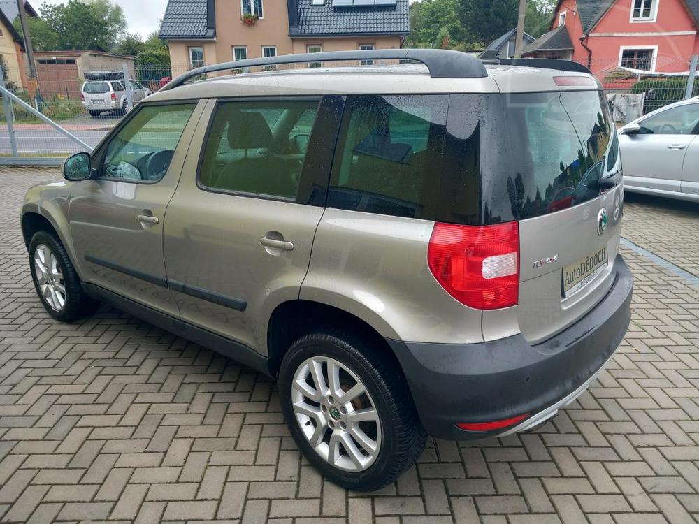 koda Yeti 2,0TDi 4x4 XENONY NAVIGACE