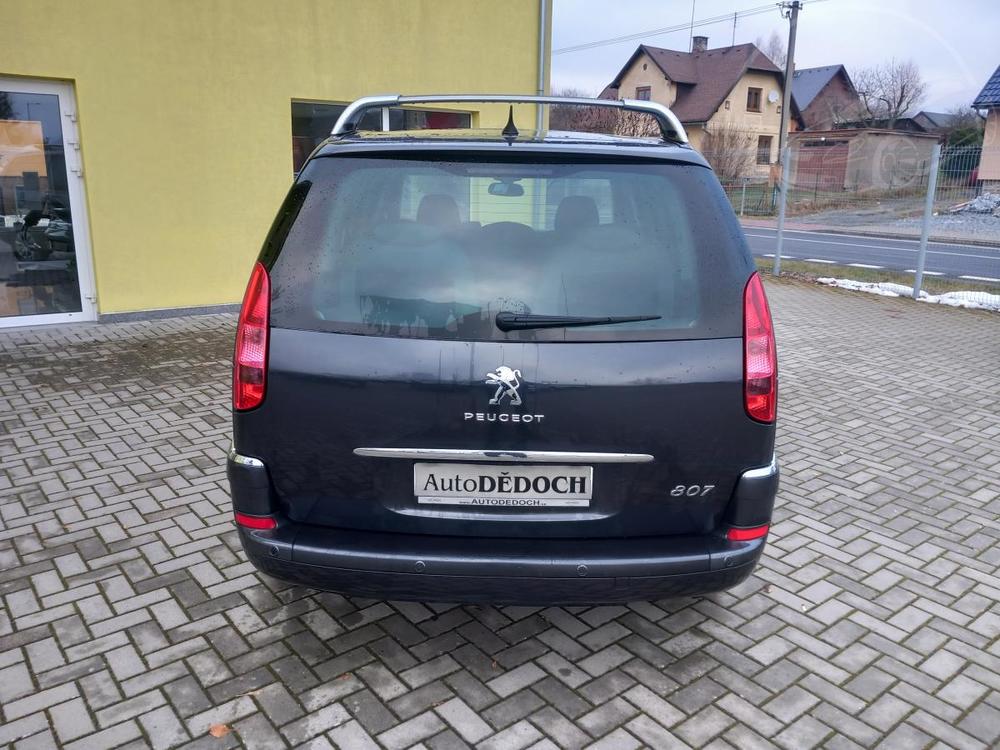 Peugeot 807 2,0HDi STYLE SERVISKA NAVI !