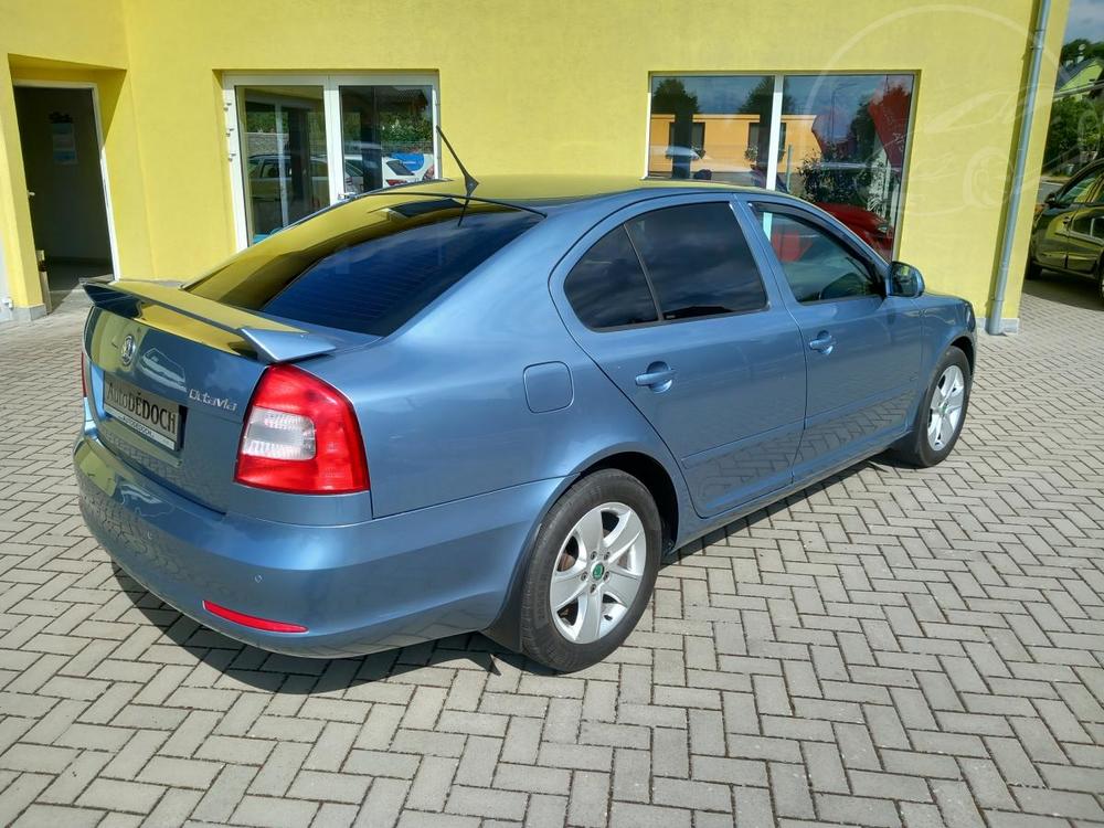 koda Octavia 1,2TSi R DSG SERVISKA XENONY