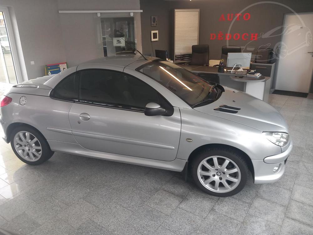 Peugeot 206 CC 1,6i CABRIO SERVISKA KLIMA