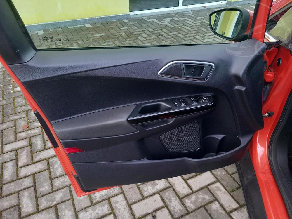 Ford B-Max 1,6 TDCi 1.MAJITEL BEZ KOROZE