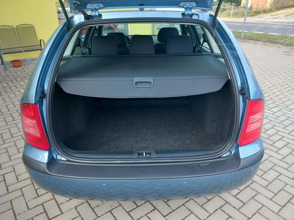 koda Octavia 1,6 MPi CLIMATRONIC 1.MAJITEL