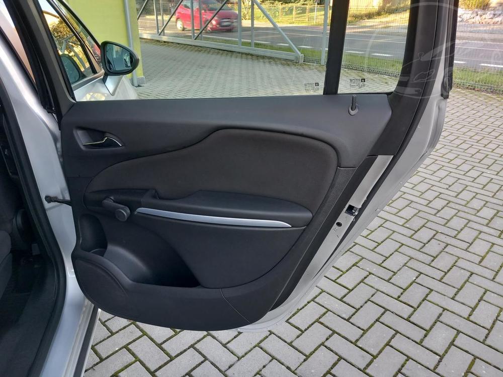 Opel Zafira 2,0CDTi PO VELKM SERVISE NAVI