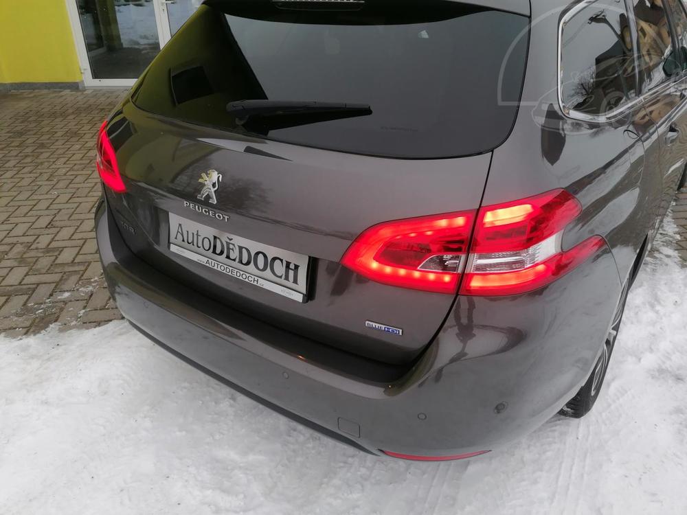 Peugeot 308 1,6HDi R 1.MAJ NAVI ODPOET !