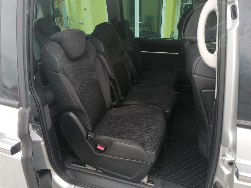 Citron C8 2,0HDi EXCLUSIV NAVI 7 MST