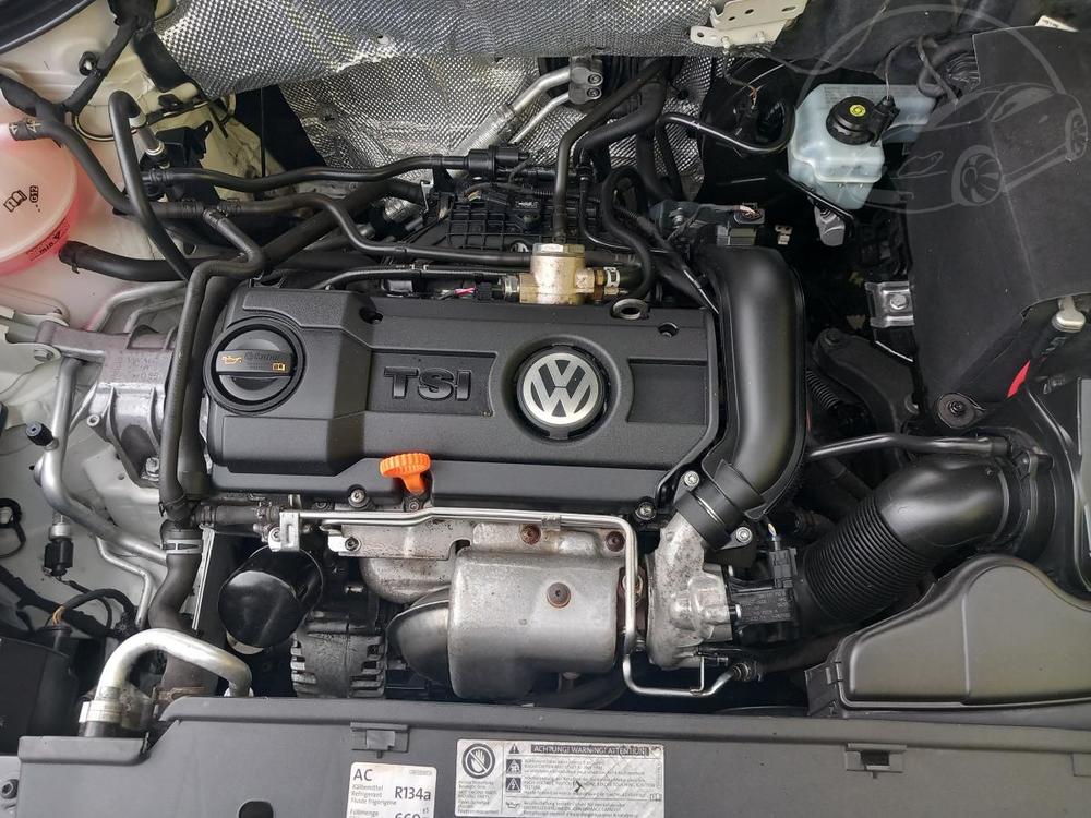 Volkswagen Tiguan 1,4TSi SPORT SERVISKA NAVIGACE