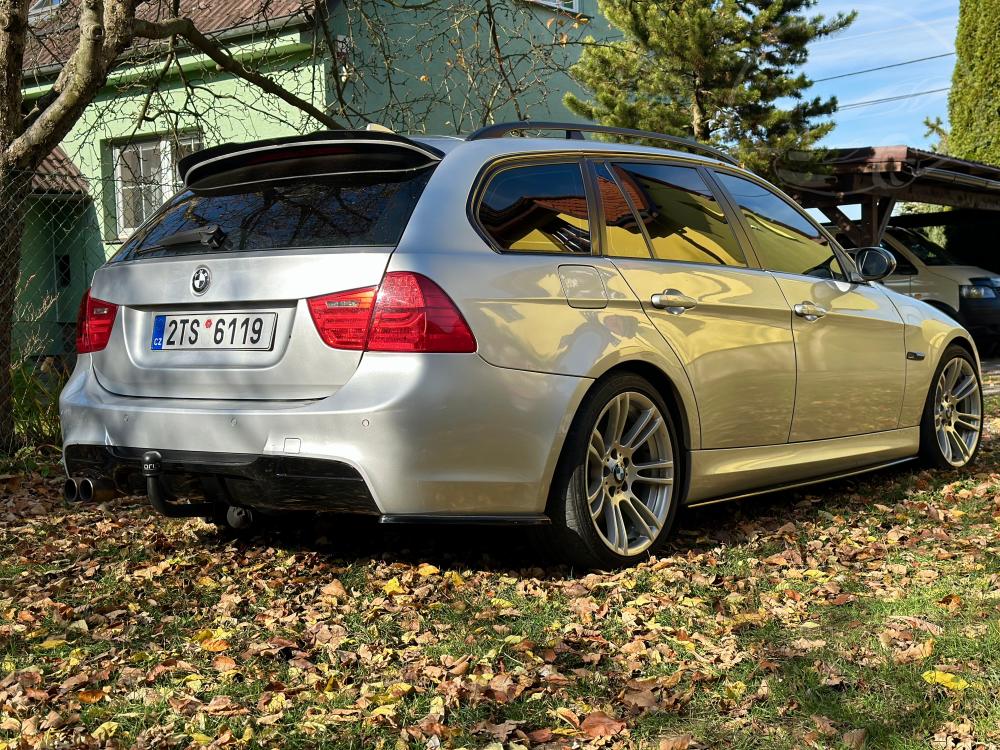 BMW 330 4x4, automat, 252kw, 760nm