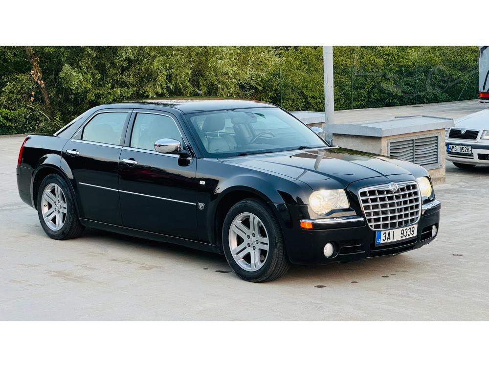 Prodm Chrysler 300C Po renovaci a modernizaci