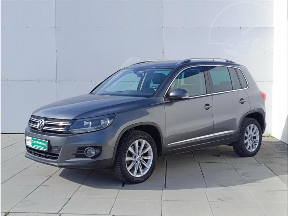 Prodm Volkswagen Tiguan 2,0 TDi 4x4 Kamera Kue Navi