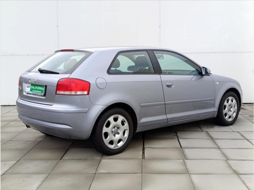 Audi A3 1,6 i Aut.klima,Alukola