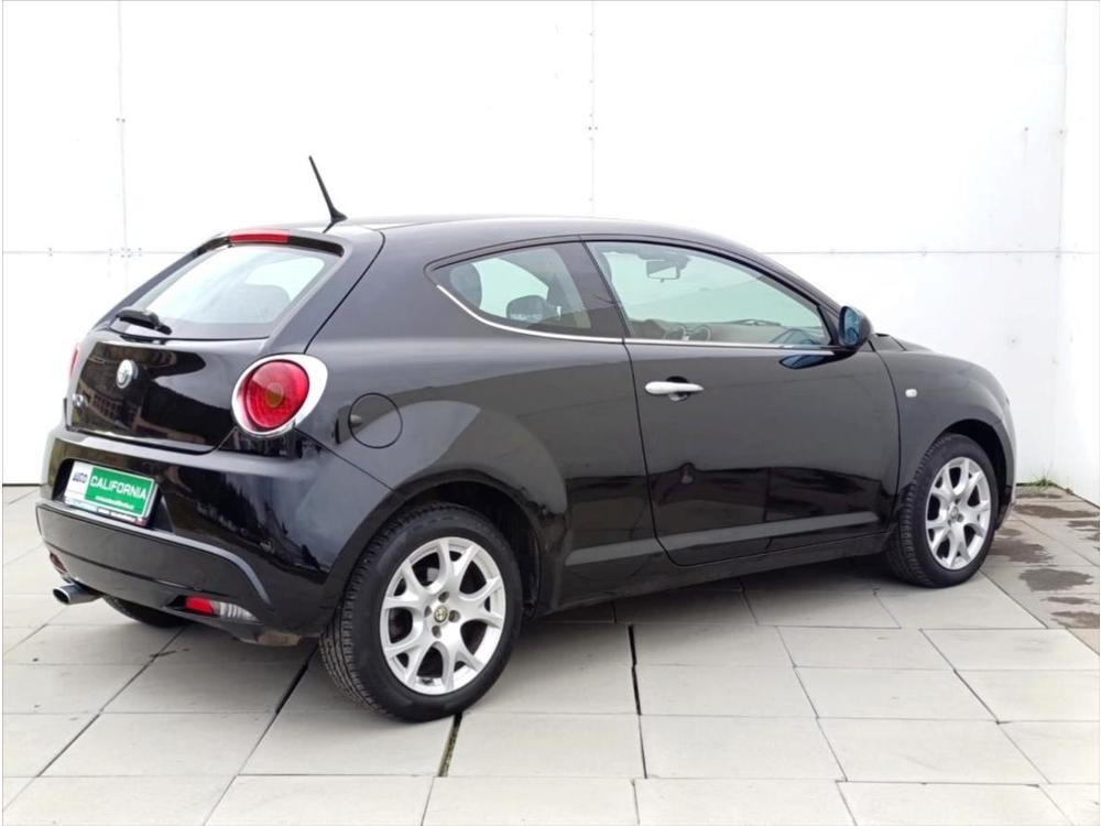 Alfa Romeo Mito 1,4 i Klimatizace Alu kola