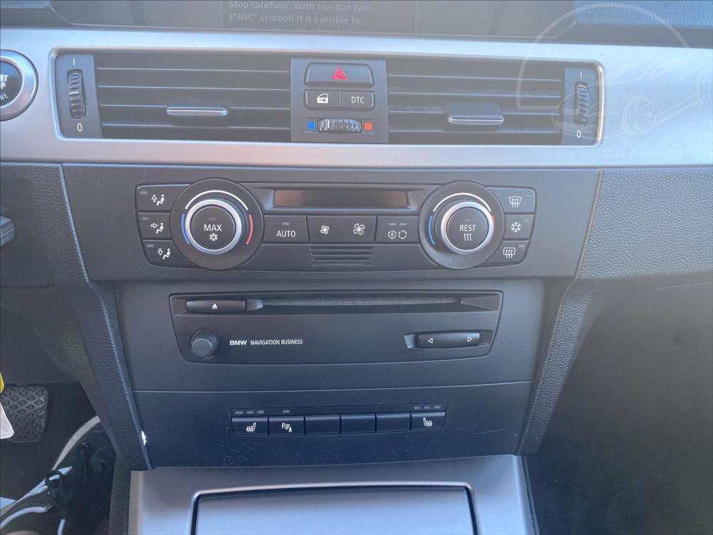 BMW 3 2,0 320d Panorama,Navigace