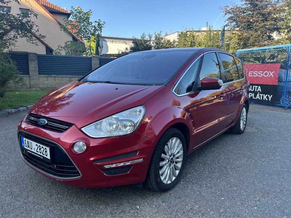 Ford S-Max 2,0TDCi Titanium kůže kamera