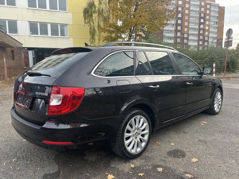 koda Superb 2,0TDi DSG Exclusive 125kW