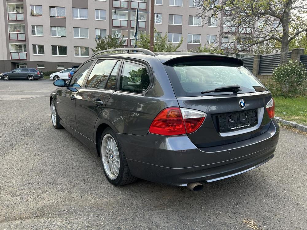 BMW 320 i