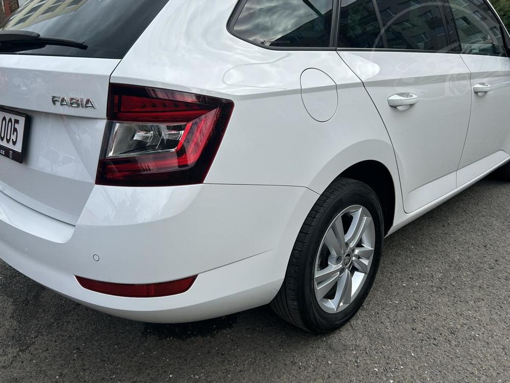 koda Fabia 1,0TSi 81kW Style+ Rezervace