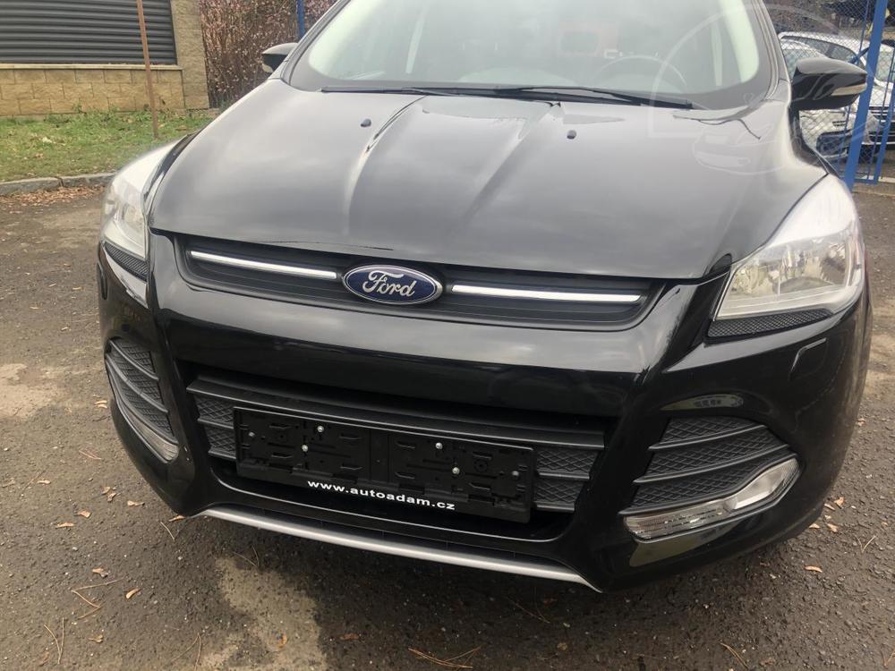 Ford Kuga 1,5 110kW 1.majitel pkn stav