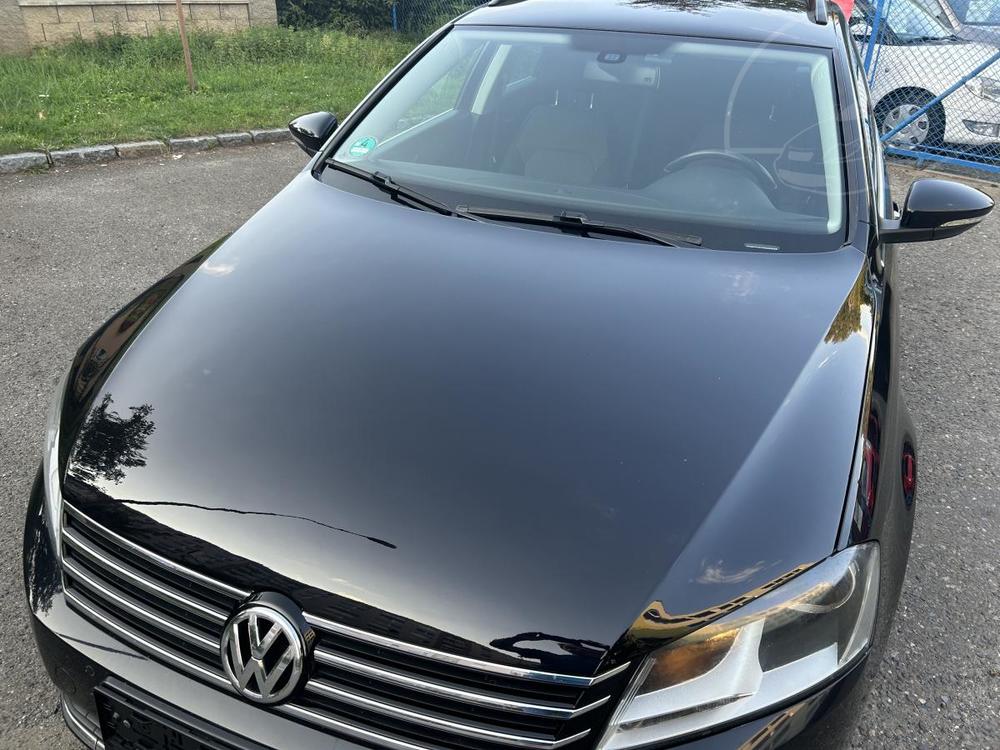 Volkswagen Passat 2,0TDi Variant rezervace