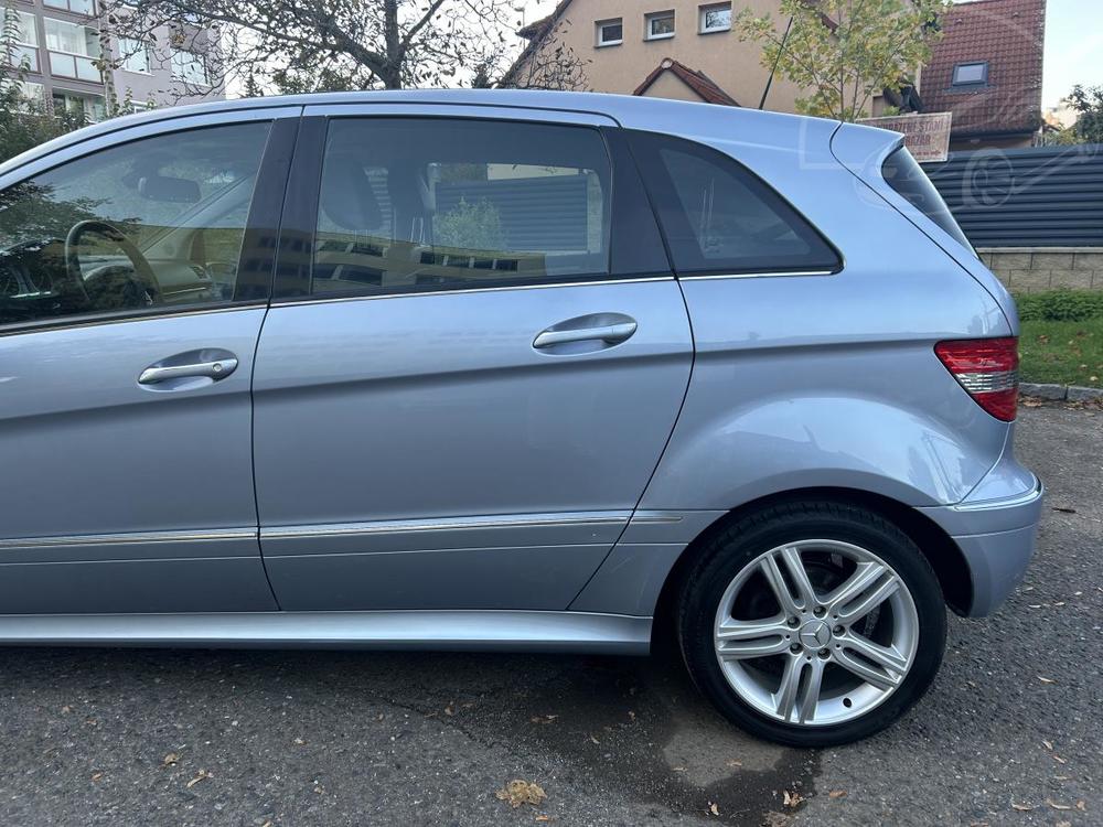 Mercedes-Benz B 200 Xenony velmi pkn!!!