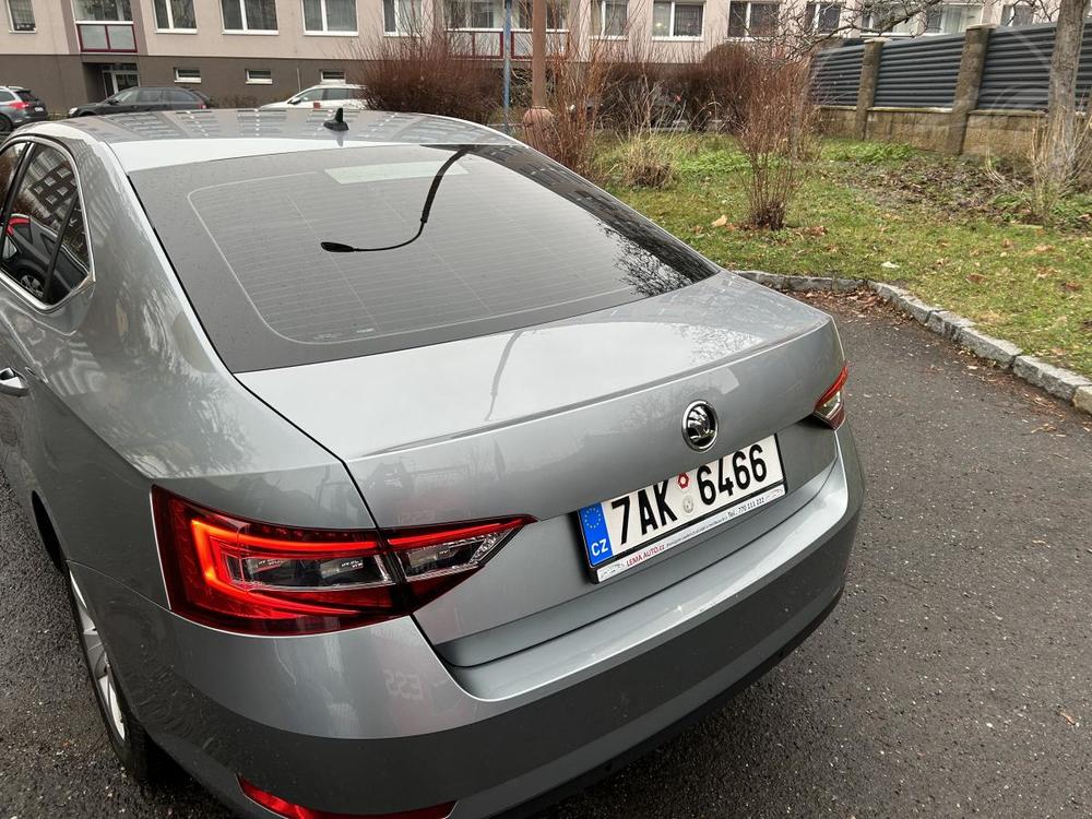 koda Superb 2,0TDi DSG