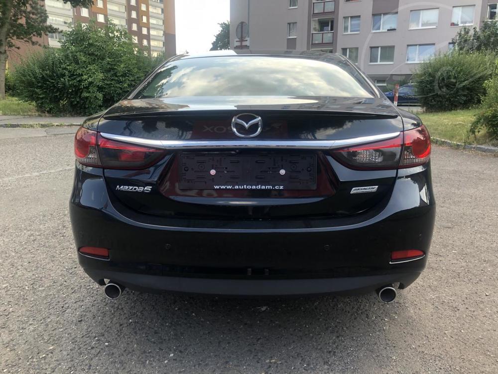 Mazda 6 2,2SkyActiv-D NAVi ke kamera