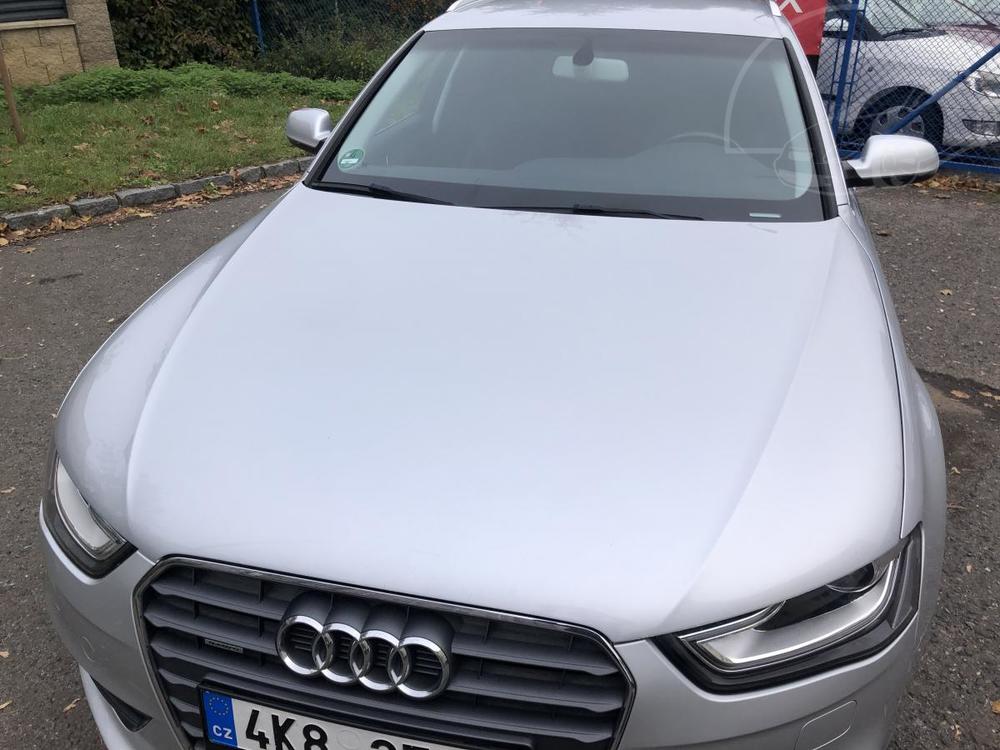 Audi A4 2,0TDi 130kW Quattro Sline