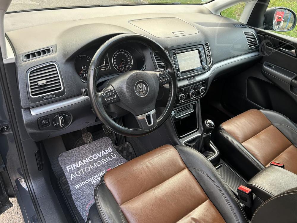 Volkswagen Sharan 2,0TDi Ke Bi-Xenon kamera