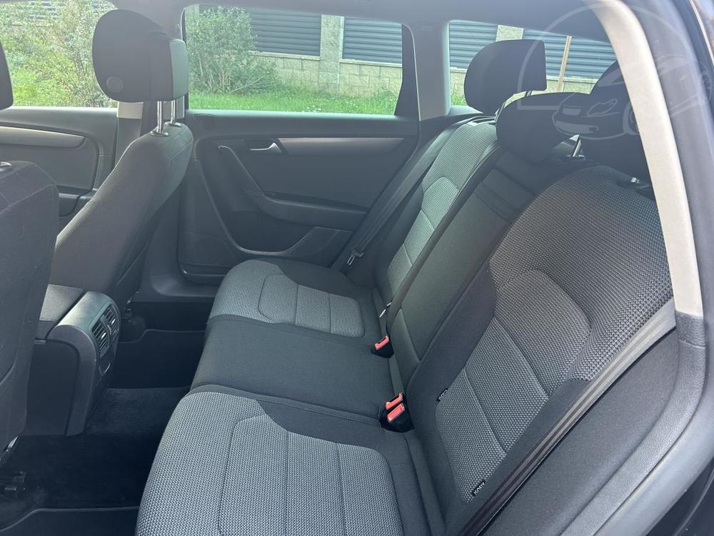 Volkswagen Passat 2,0TDi Comfortline rezervace