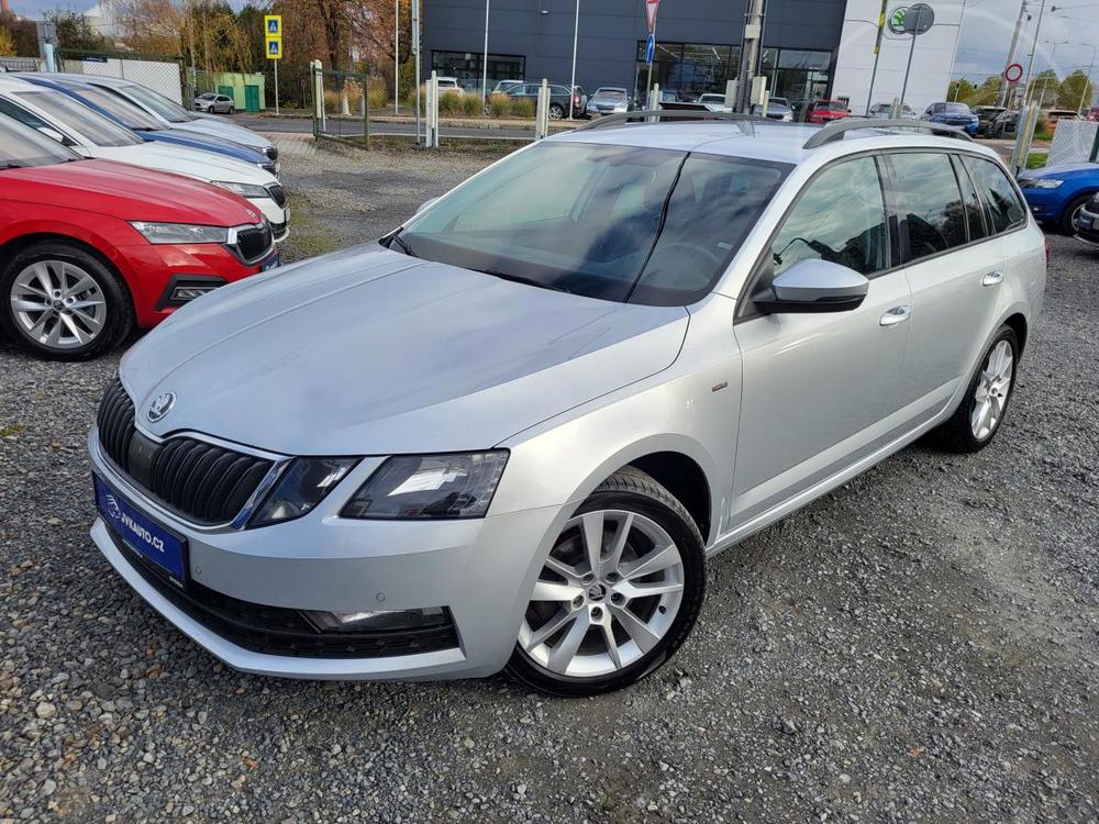 koda Octavia 2.0TDI BOHAT VBAVA 1Majitel