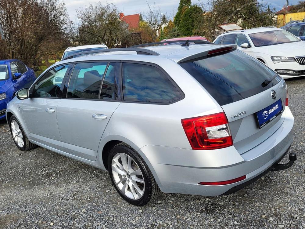 koda Octavia 2.0TDI BOHAT VBAVA 1Majitel