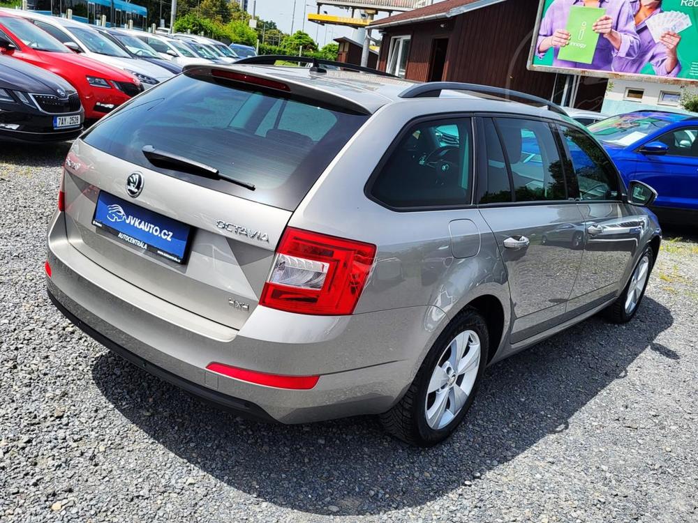 koda Octavia 2.0TDI 4X4 JOY XENON NAVI 1Maj