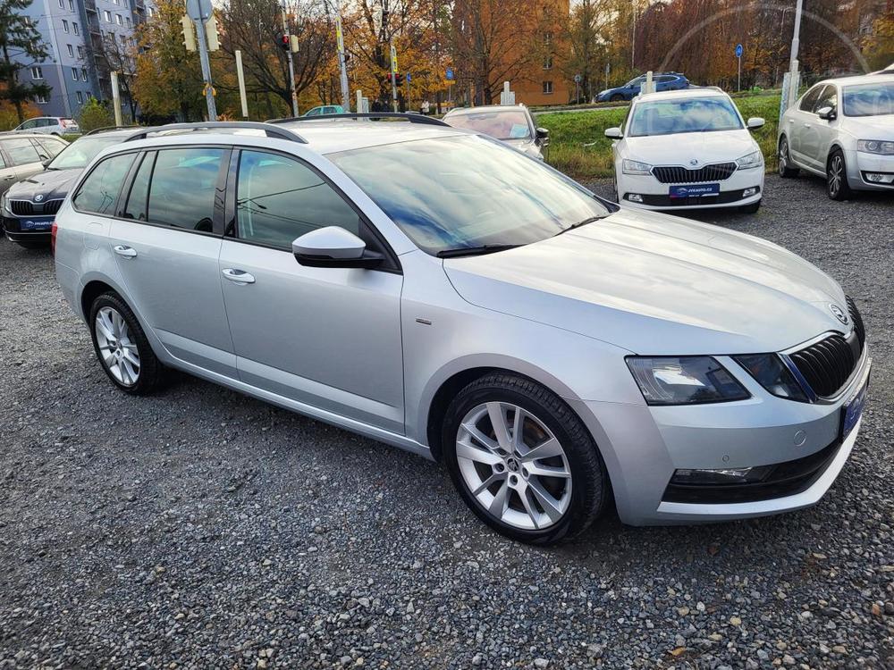 koda Octavia 2.0TDI BOHAT VBAVA 1Majitel