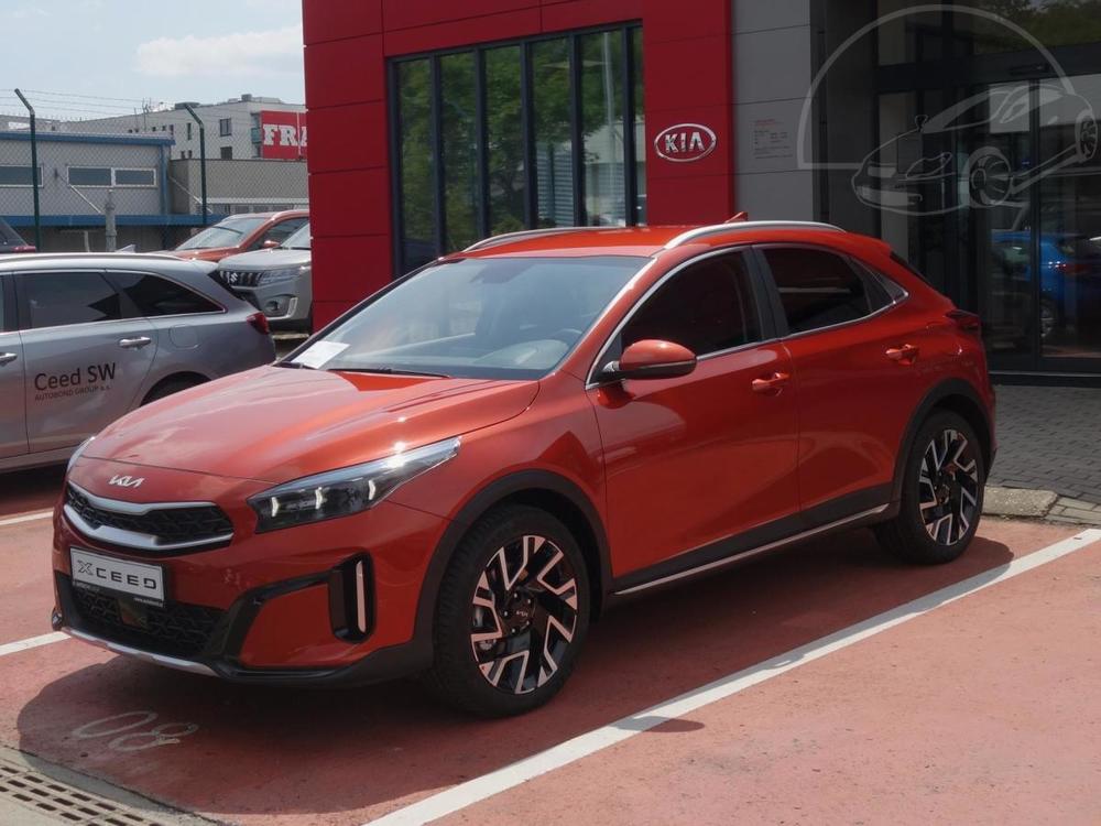 Kia XCeed 1,5 T-GDi GPF 7DCT TOP !SKLADE