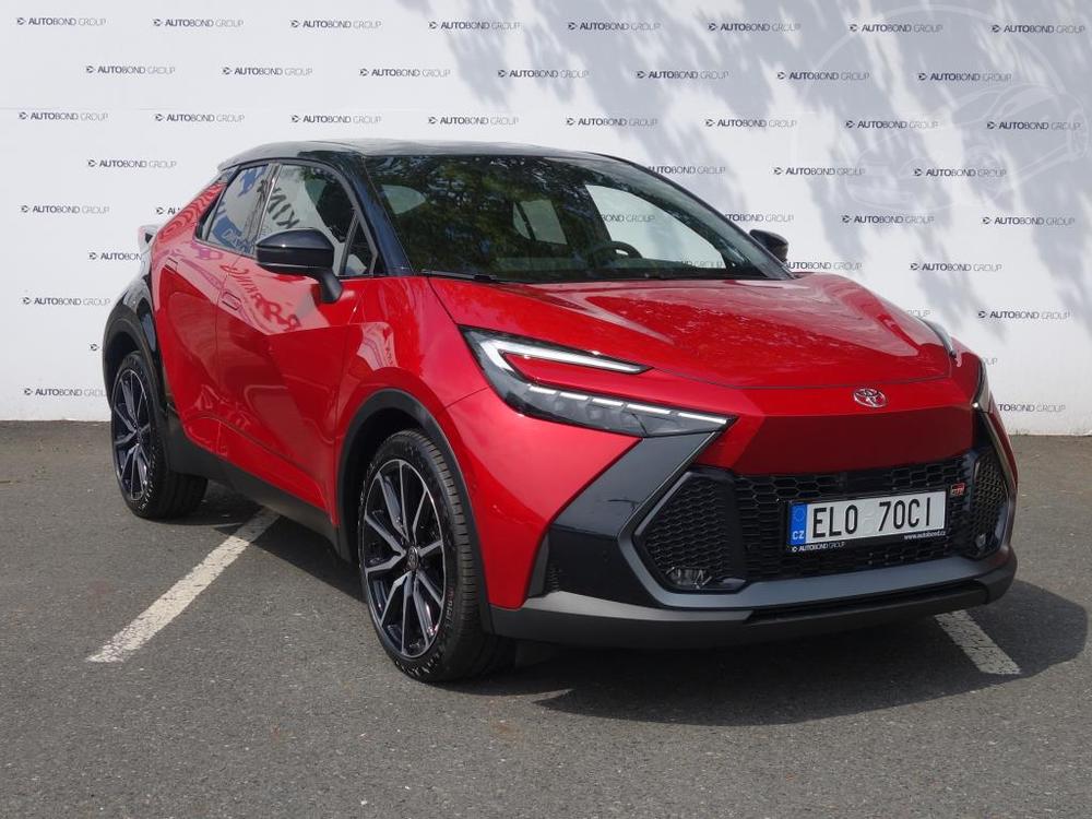 Prodm Toyota C-HR 2.0L Plug-in Hybrid 0 - 1 CVT