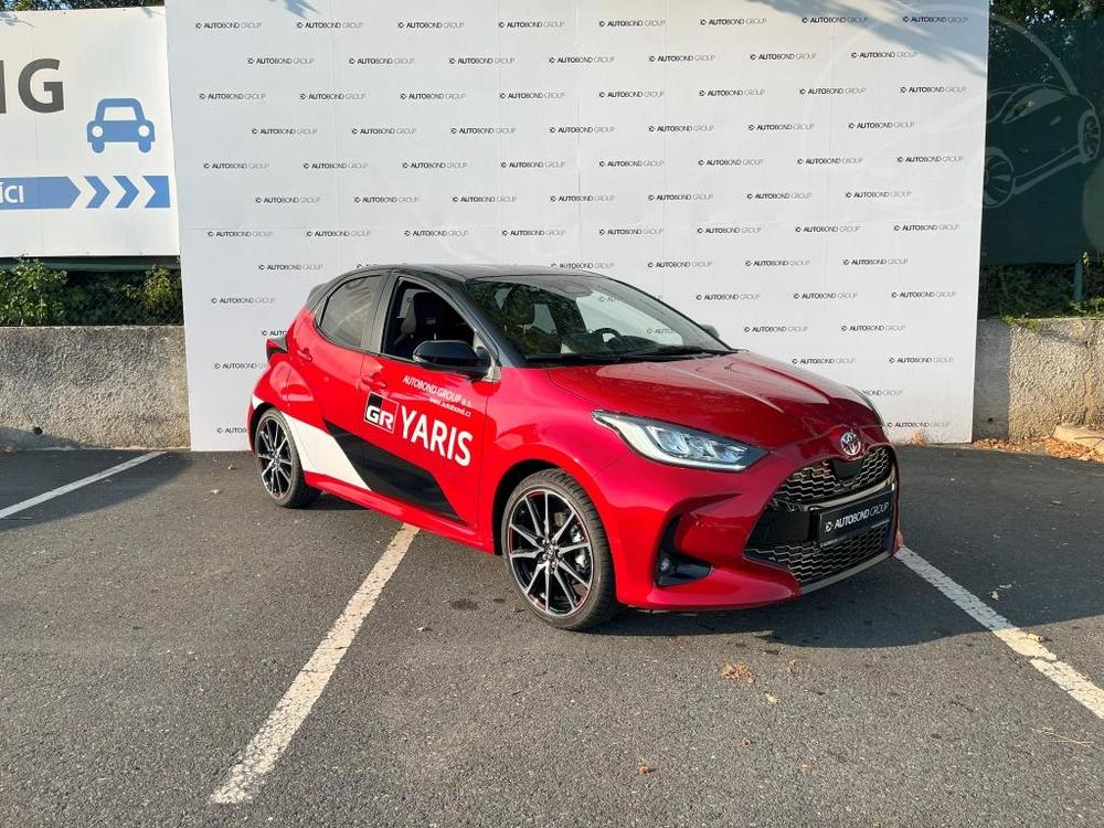 Toyota Yaris 1.5 HEV 130 CVT GR Sport