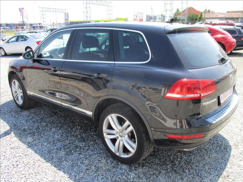 Volkswagen Touareg 3,0 TDi, DSG,NAVI,4x4,servis