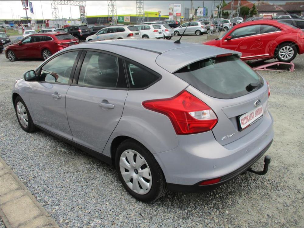 Ford Focus 1,6 i,16v klima,serv.kn.CZ