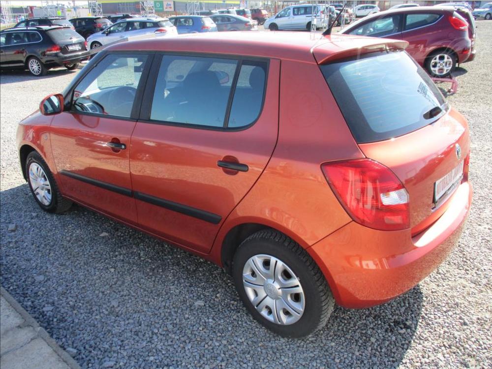 koda Fabia 1,2 i,klima serv.kniha,