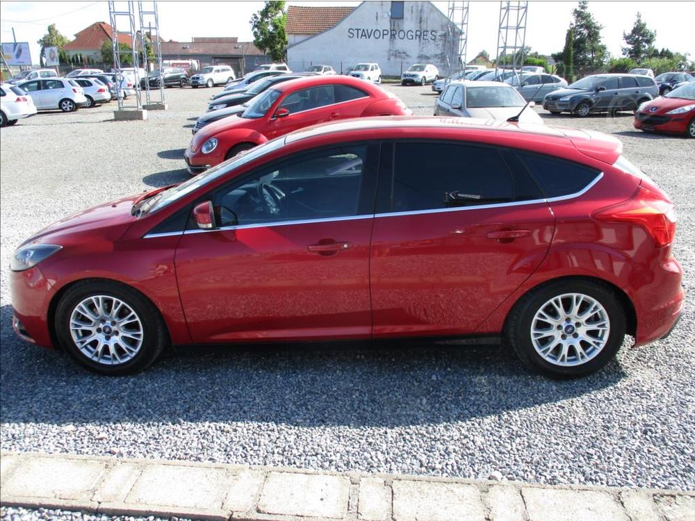 Ford Focus 1,6 ST Line,serv.kn.aut.klima,