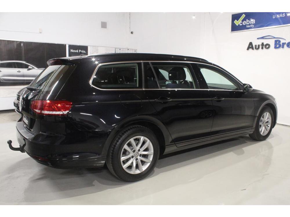 Volkswagen Passat 1.6TDI DSG Navigace